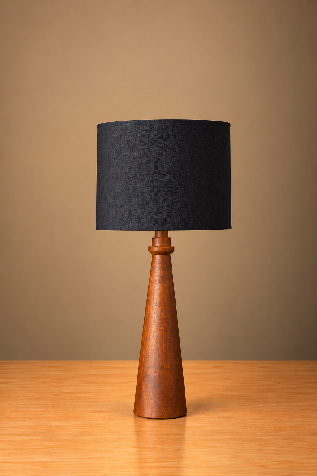 The Everest - Polished with Barrel shade, Black